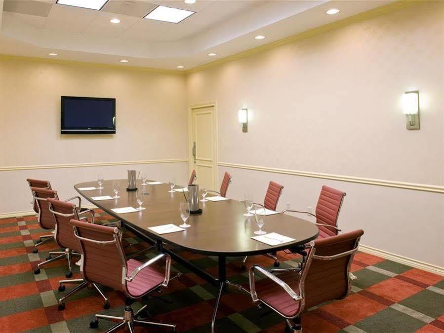 Four Points By Sheraton Houston Citycentre Экстерьер фото